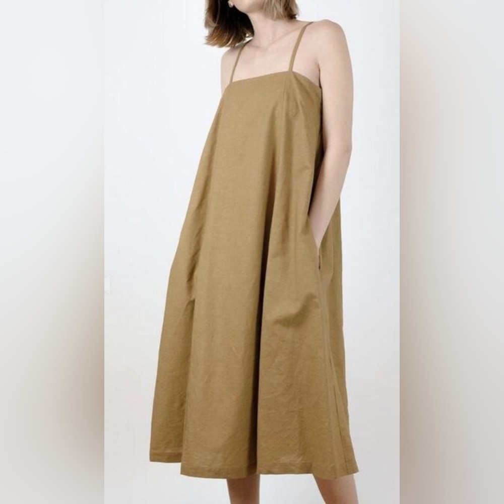 Micaela & Greg STRAIGHT PLEATED DRESS - GOLDEN linen blend